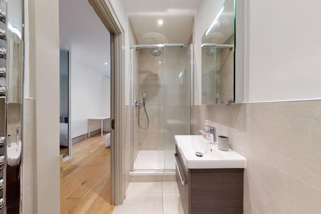 London Stadium Apartment エクステリア 写真